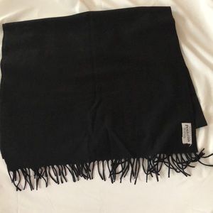 Pendleton woolen scarf 100 virgin wool